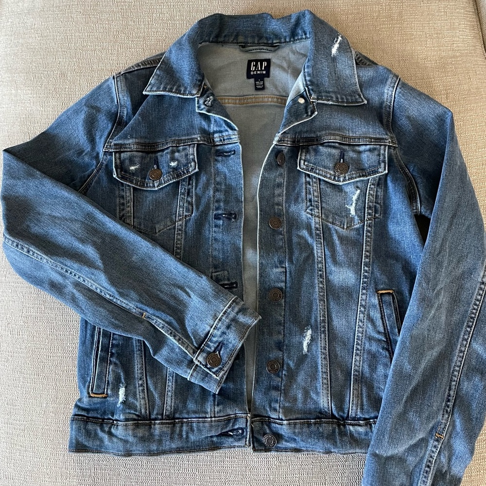 Gap Denim Jacket - Picture 2 of 3